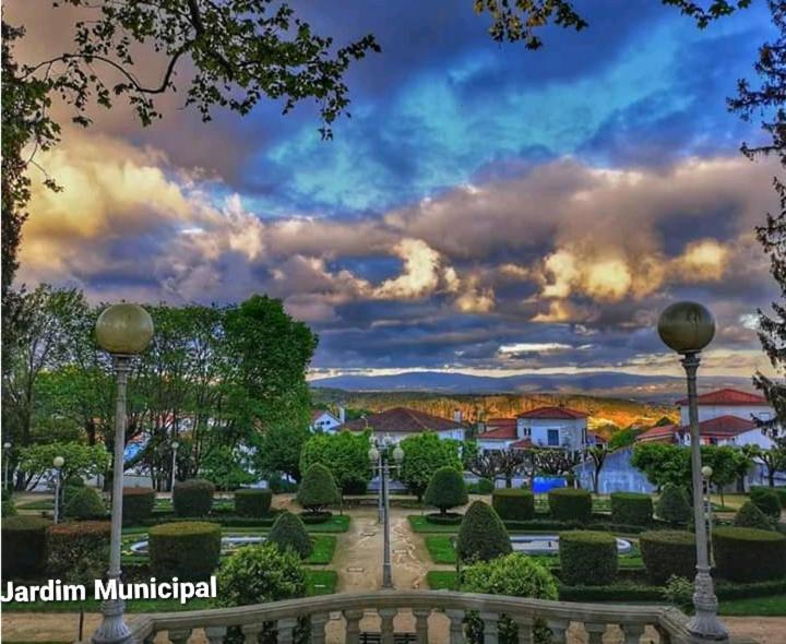 Casa Da Vila Figueiro Dos Vinhos Buitenkant foto